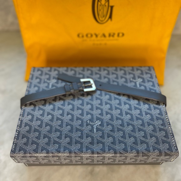 GOYARD 8 WATCH CASE, NEW - Picture 4 of 8
